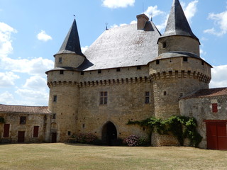 Wall Mural - Château de Sigournais, Vendée, France