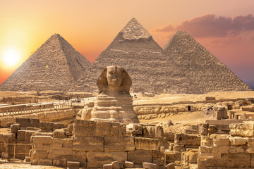 the sphinx and the piramids, famous wonder of the world, giza, egypt