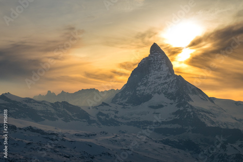 Scenic view of Matterhorn, Switzerland Fototapete