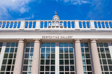 Canvas Print - The Serpentine Galleries is a contemporary art gallery in Hyde Park. The  exhibition. admission to gallery is free