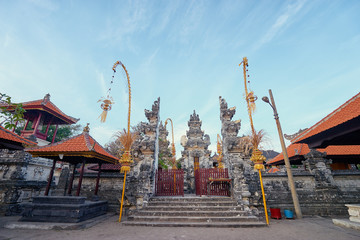 Wall Mural - Architecture, traveling and religion. Hindu temple in Bali, Indonesia.