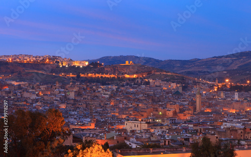 Fotomural View of the medina (old city) of Fez by late evening, Morocco