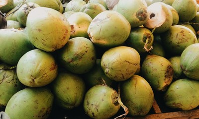 pears in the market