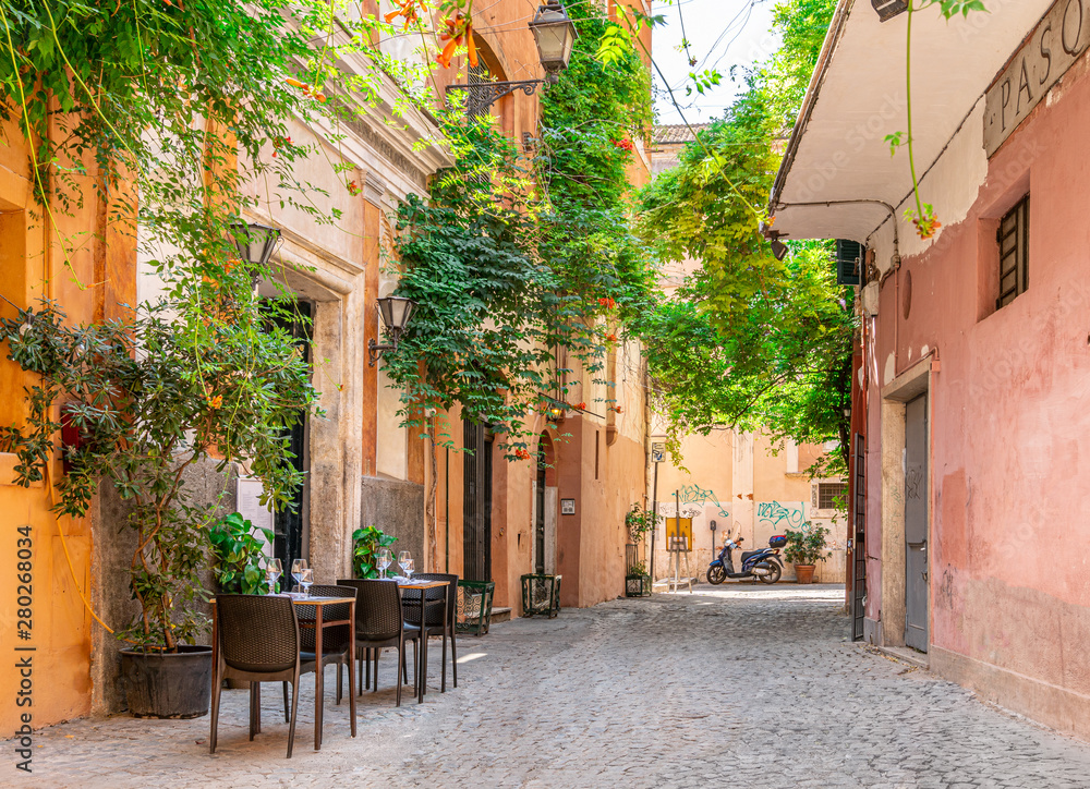 Cozy street in Trastevere, Rome, Italy, Europe. - obrazy, fototapety, plakaty 