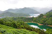 Beautiful Landscape By Thousand Island Lake With Pinglin Tea Plantation In Taiwan. Surrounded By Green Tropical Forest. Turquoise Water. Moody Weather. Amazing China, Asia