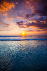 Canvas Print - Radiant sea beach sunset