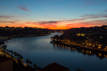 Wall Mural - Douro river and Ribeira at night time, Porto, Portugal.