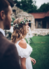 Wall Mural - beautiful wedding couple