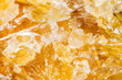 Hintergrund Calcit in orange, Makro Nahaufnahme Mineralien und Heilsteine