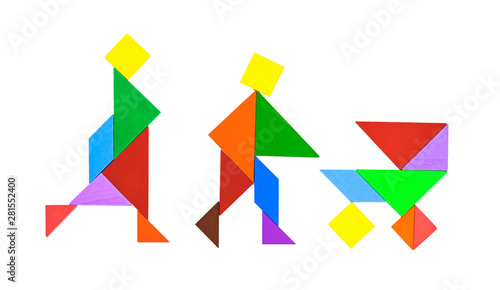 Fotomural tangram shaped as couples rambling with baby in stroller on white