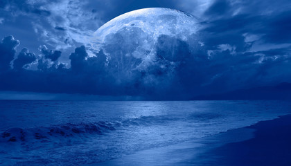 Poster - Moon over the sea with lot of stars and nebula at night 