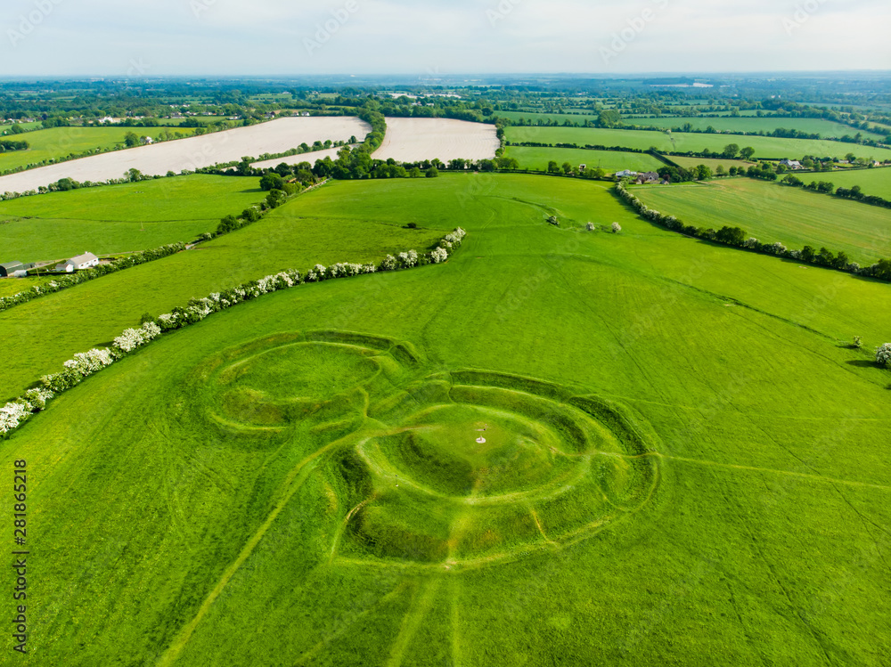 Aerial view of the Hill of Tara, an archaeological complex, containing a number of ancient monuments used as the seat of the High King of Ireland, County Meath, Ireland - obrazy, fototapety, plakaty 