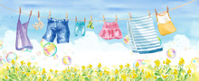 青空の下で干す洗濯物いろいろとシャボン玉の水彩イラスト（スカート、タオル、靴下、パンツ、デニム、子供服、キャミソール）