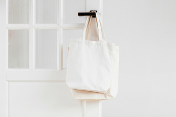 white eco bag mockup. blank shopping sack with copy space. canvas tote bag. eco friendly / zero wast