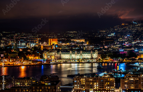 Nocny widok na Oslo stolicę Norwegii Canvas Print