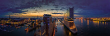 Hamburg Skyline Im Sonnenaufgang Mit Blick Auf Die Elbphilarmonie