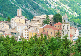 Wall Mural - Majella National Park (Italy) - The summer in the Abruzzo mountain natural reserve, with Palena town.