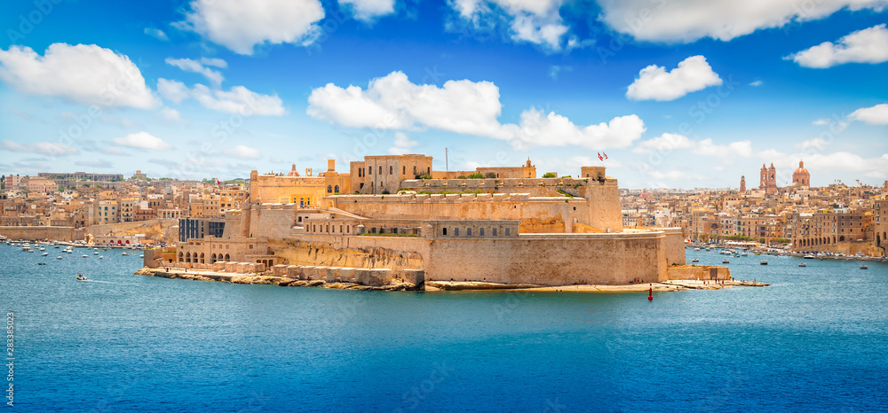 Obraz na płótnie Grand Harbour landscape, Valletta, Malta. w salonie