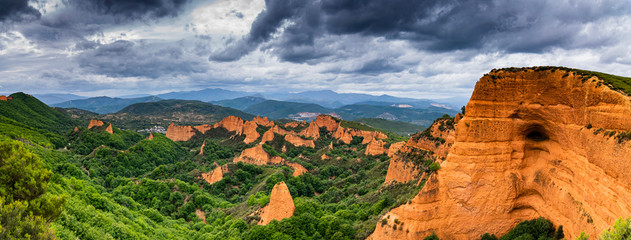 Las Médulas, fantastic landscape resulting from Roman gold farms, and declared World Heritage by UNESCO. El Bierzo, León, Spain