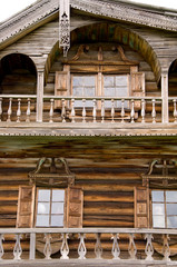 Canvas Print - Russia, Lake Onega, Kizhi Island. Historic building exterior detail. UNESCO site. 