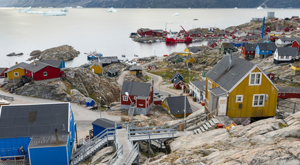 Wall Mural - Small town of Uummannaq, northwest Greenland.