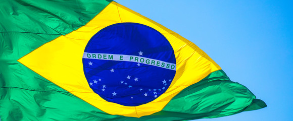 Wall Mural - Bandeira do Brasil ao vento