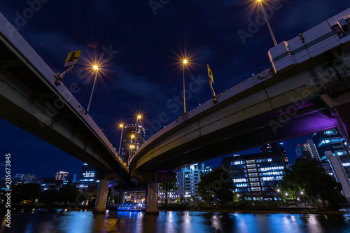 夜景 高速道路合流地点stock Photo Adobe Stock