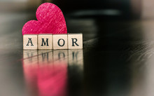 Imagen De Amor Para El 14 De Febrero Con Corazón Rojo Y Un Mensaje De Amor