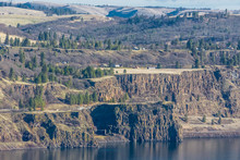 Columbia River Gorge, Between Oregon And Washington States. Pictures Are Columbia River Basalt Rock.