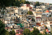 Poverty In Latin America, Pour Houses In The Hill 