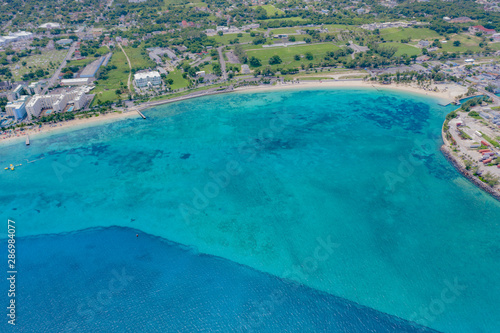 バハマ 旅行 旅 海外 Bahama Bahamas ナッソー 海 空撮 ドローン Buy This Stock Photo And Explore Similar Images At Adobe Stock Adobe Stock