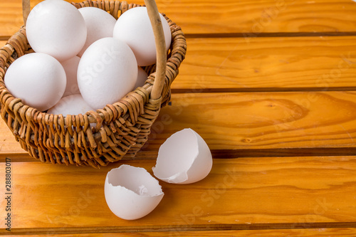 カゴに入った卵 からの割れた卵 Egg Buy This Stock Photo And Explore Similar Images At Adobe Stock Adobe Stock