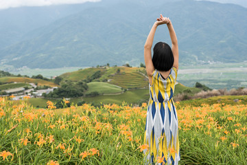 Canvas Print - woman feel free