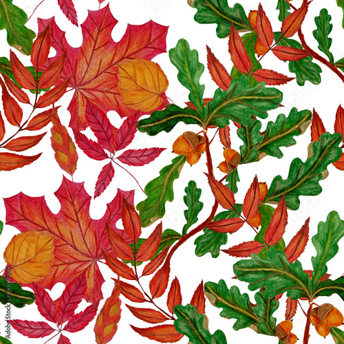 Creative seamless pattern with autumn leaves. Fashion print