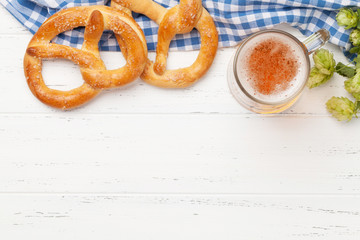 Wall Mural - Oktoberfest set. Pretzels and lager beer