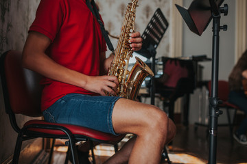 Wall Mural - Saxophone player