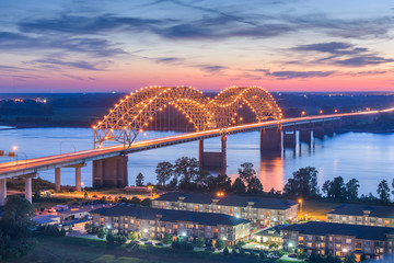 Wall Mural - Memphis, Tennessee, USA at Hernando de Soto Bridg