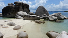 Indonesia Anambas Islands Huge Sea Rocks Beach Wallpaper