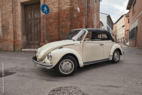 Fotografía classic German car Volkswagen Type 1 (Beetle) Cabriolet