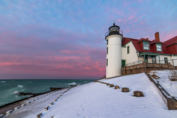 Canvas Print - lighthouse on the coast in winter