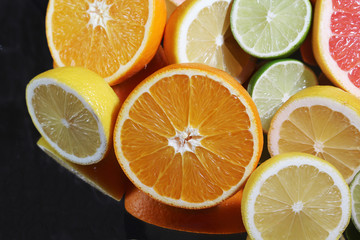 Poster - Mix of citrus fruits cut in different forms