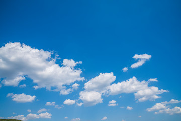 Poster - blue sky with white clouds