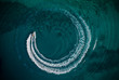 © Jag_cz - Aerial view of speedboat creating wheel shape