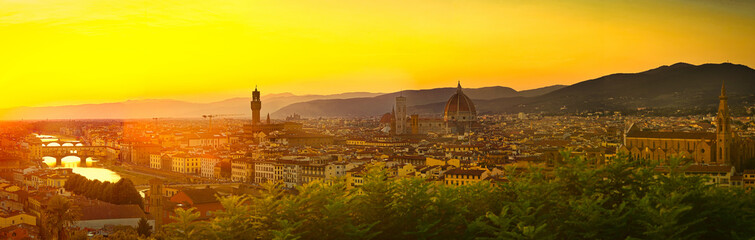 Fototapete - Beautiful Panorama of Florence, Firenze in Italy, the Tuscany city of Renaissance, Medieval History, Art and Discovery.