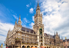Marienplatz Square In Munich, Bavaria, Germany. Beautiful View Of Town Hall Or Rathaus. It Is A Famous Landmark Of Munich. Panorama Of Gothic Tourist Attraction Of Old Munich City Center In Summer.