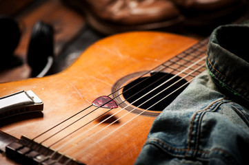 Wall Mural - guitar pick and guitar