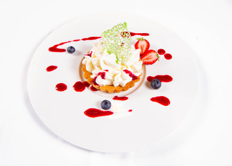 Sticker - Tartlet with cream decorated with berry fruit