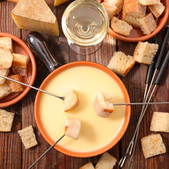 Sticker - cheese fondie with white wine and bread