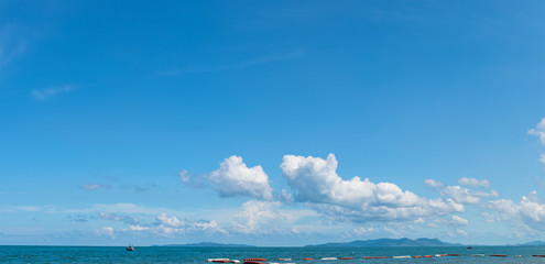 Wall Mural - panorama of sea and sky