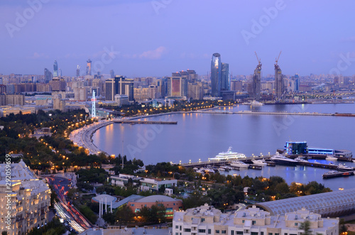 Fototapeta na szkło Evening Baku with a view from the boulevard.Azerbaijan